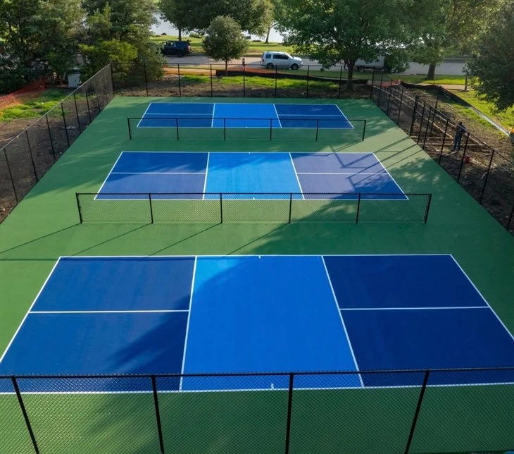 Professional Full Set Padel Court With Special Sports Turf suppliers