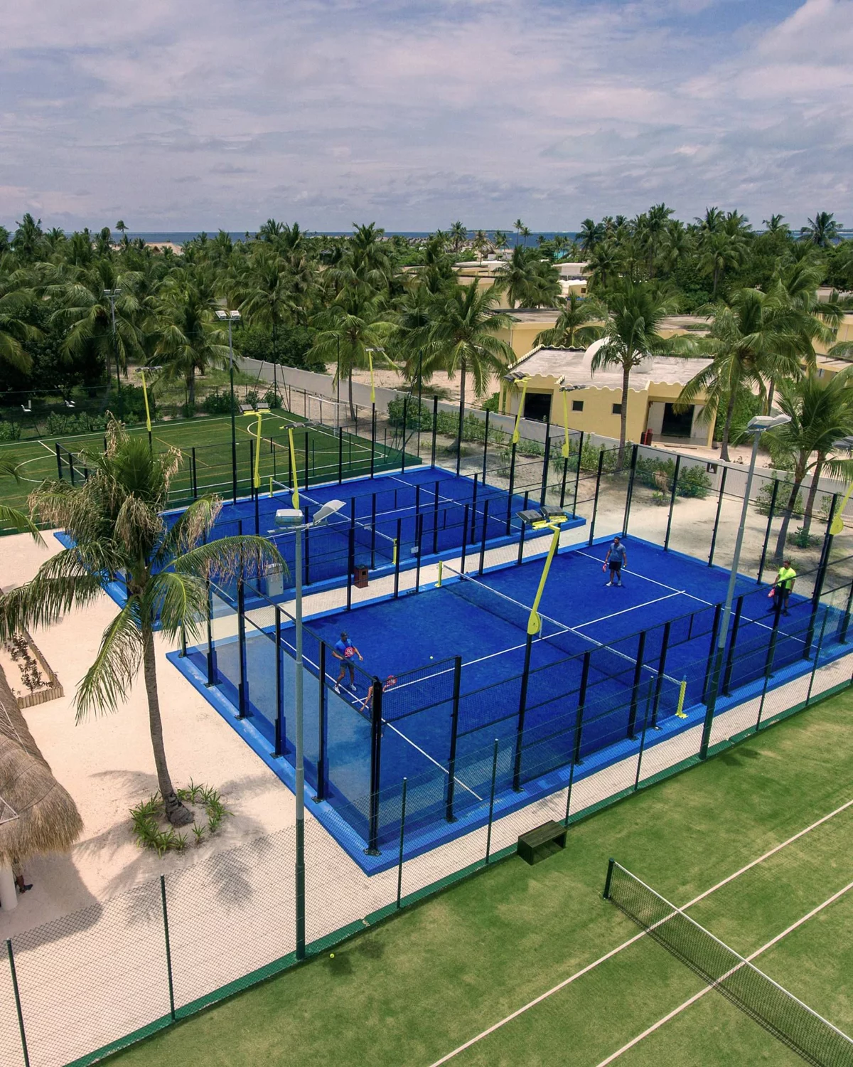 Professional Full Set Padel Court With Special Sports Turf
